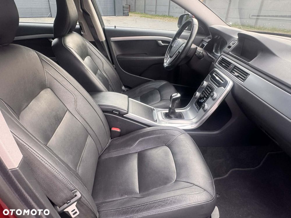 Volvo V70 D4 Momentum - 26