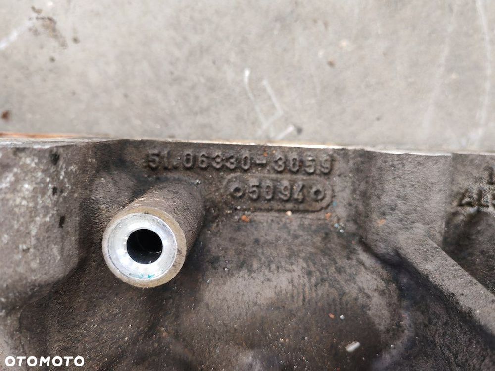 OBUDOWA POMPY WODY MAN TGX TGM 51063303059 D2676 EURO6 - 2