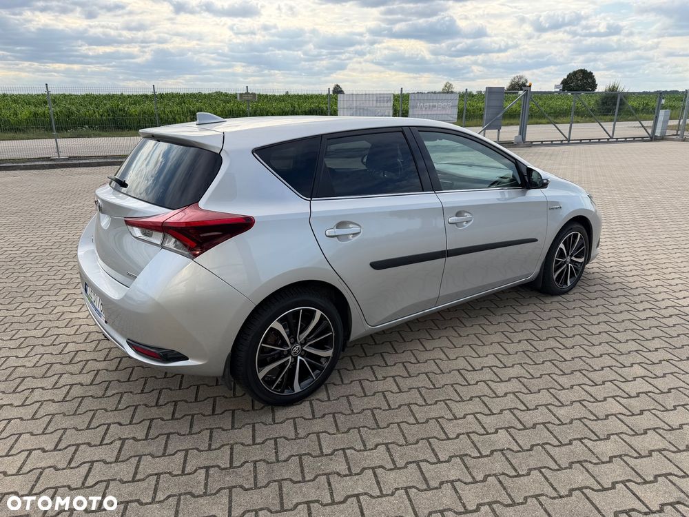 Toyota Auris 1.8 HSD Prestige NAVI - 4