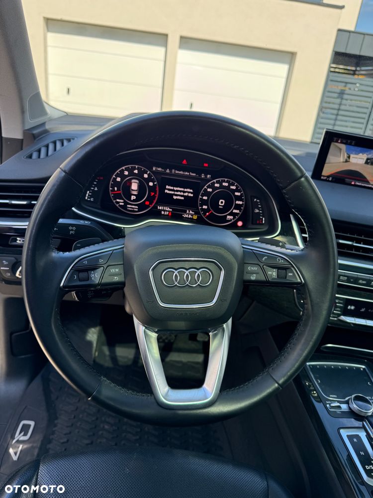 Audi Q7 - 17