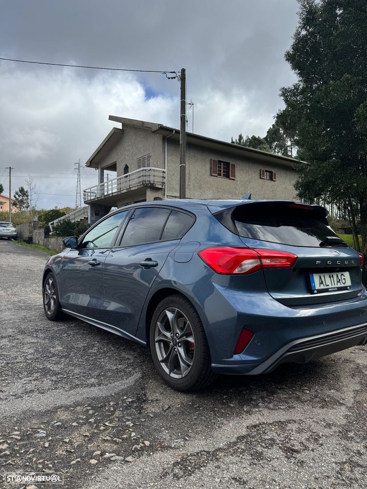 Ford Focus 1.0 EcoBoost MHEV ST-Line - 4