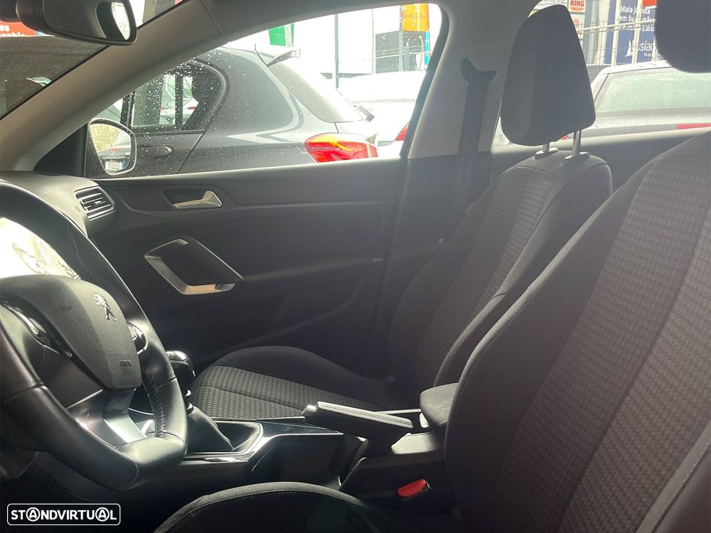 Peugeot 308 SW 1.5 BlueHDi Style - 14