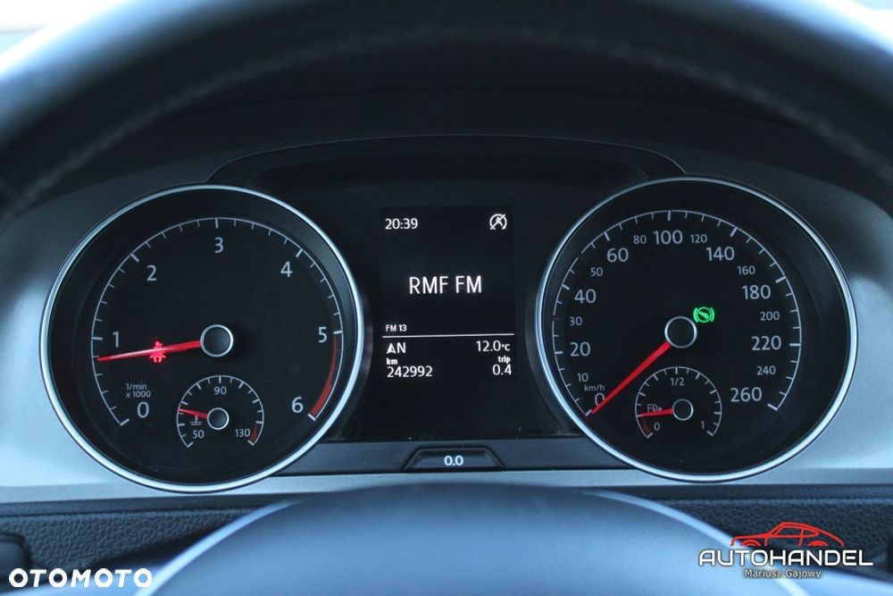 Volkswagen Golf - 13