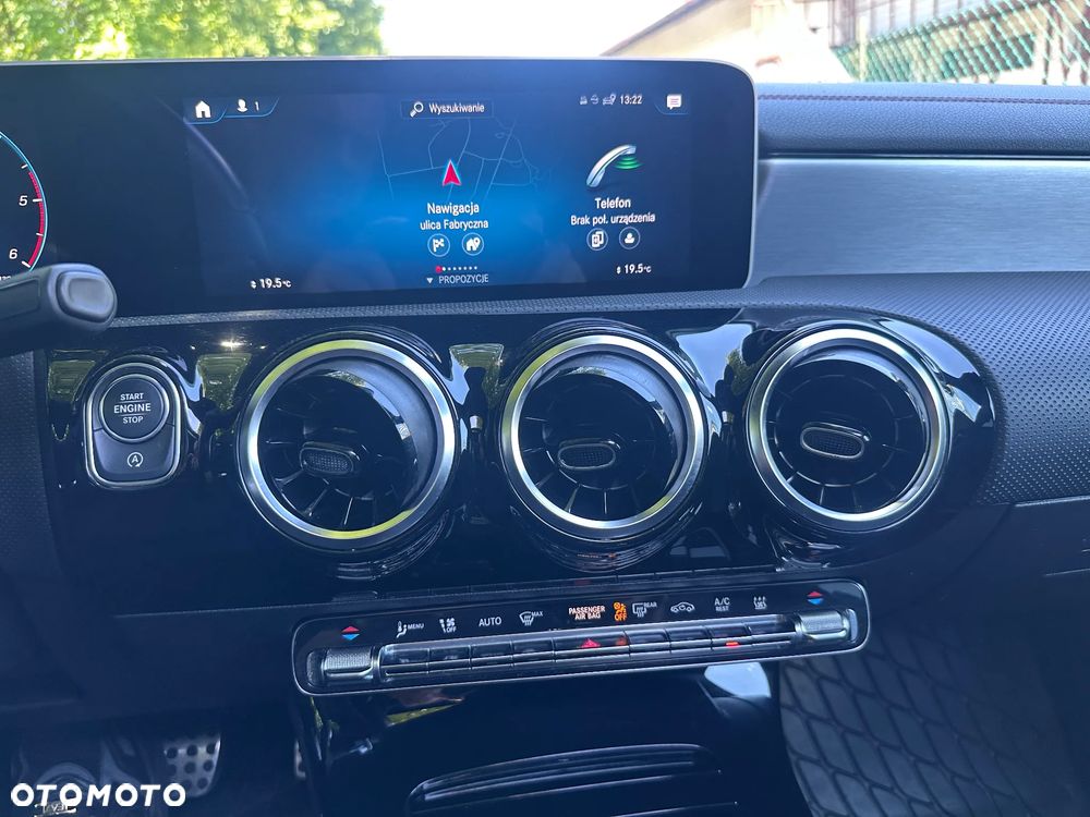 Mercedes-Benz CLA 200 d 8G-DCT Edition AMG Line - 28