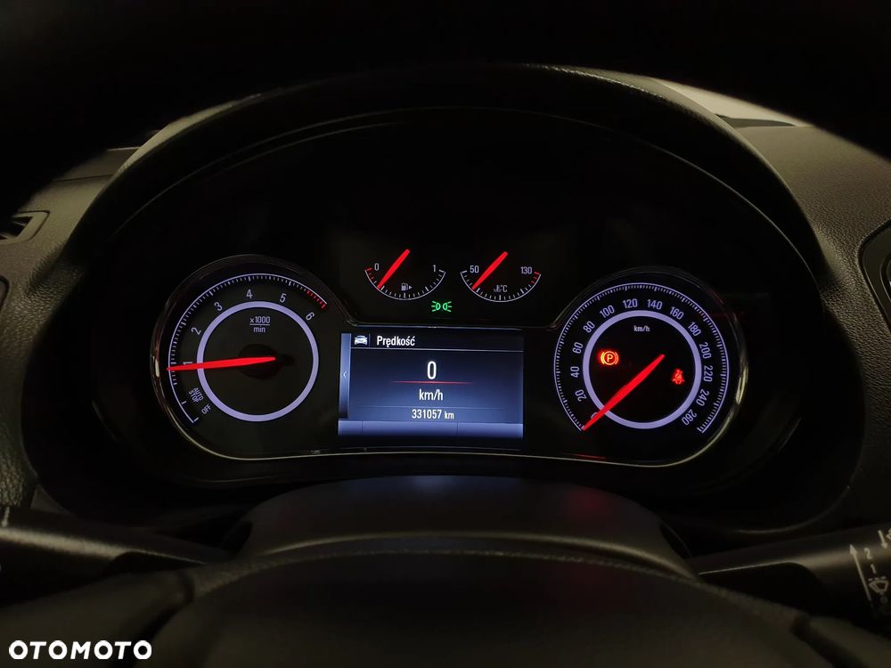 Opel Insignia 2.0 CDTI Cosmo ecoFLEX S&S - 9