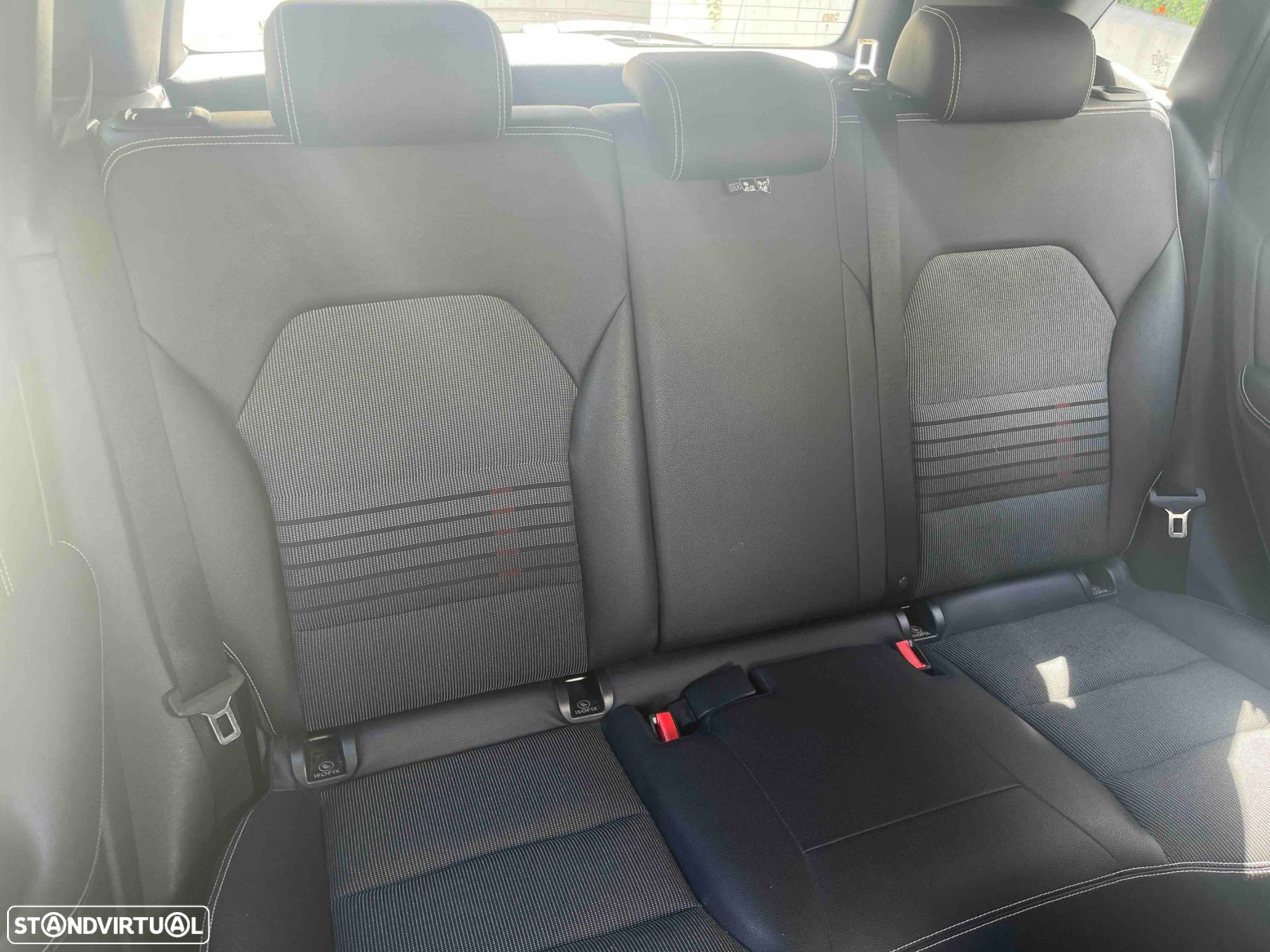 Mercedes-Benz B 180 d Urban - 50