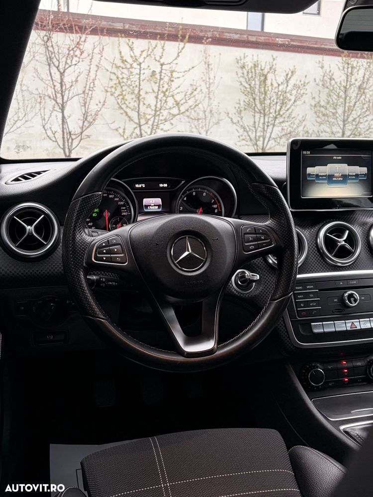 Mercedes-Benz A 180 Standard - 14