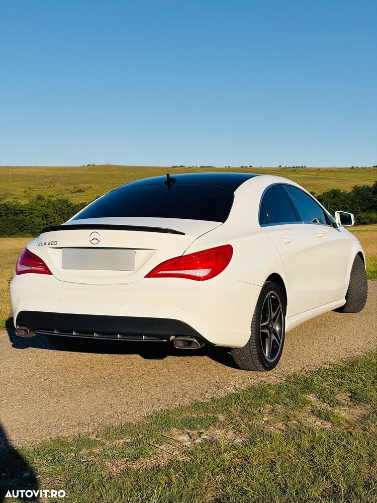 Mercedes-Benz CLA 200 Shooting Brake 7G-DCT AMG Line - 7