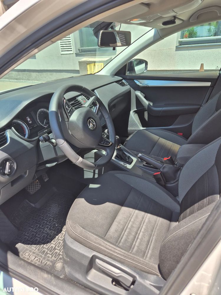 Skoda Octavia 1.5 TSI DSG MHEV Style - 5