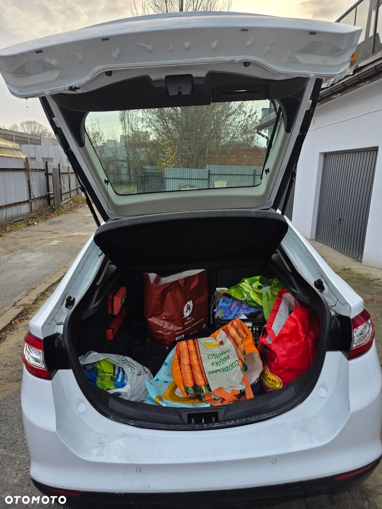 Ford Mondeo - 16
