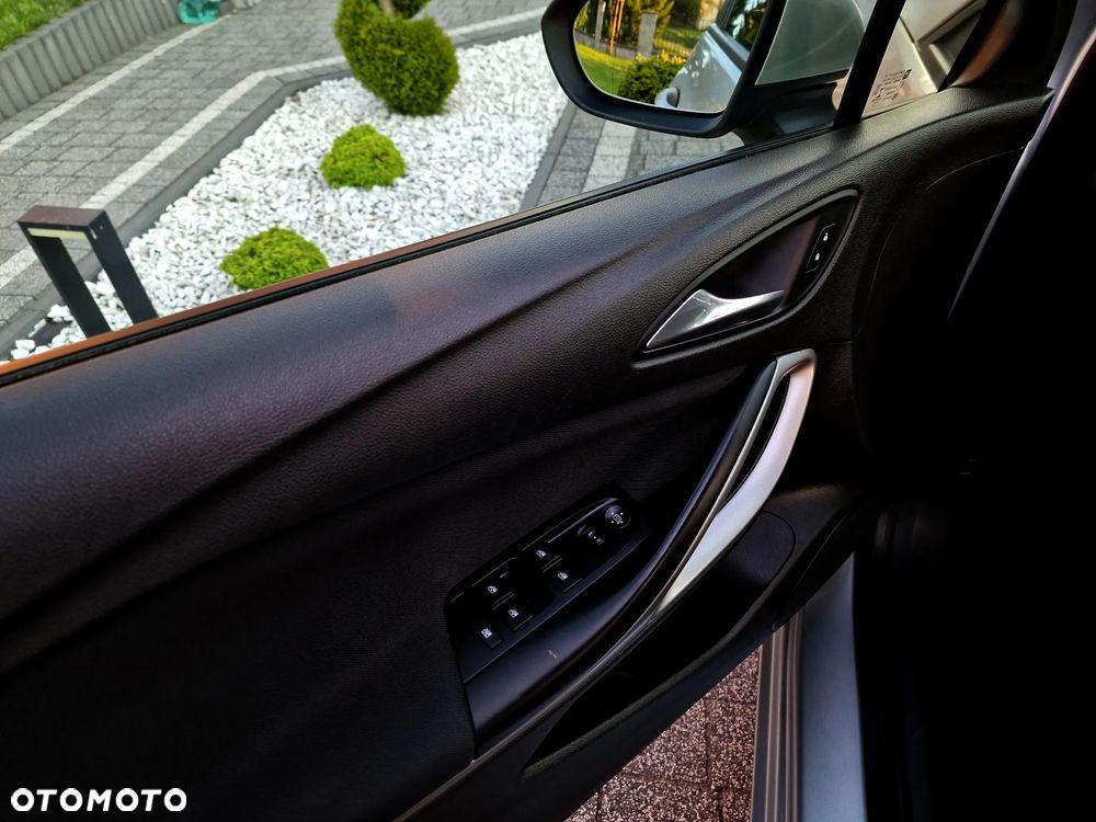 Opel Astra 1.6 CDTI Elite - 27