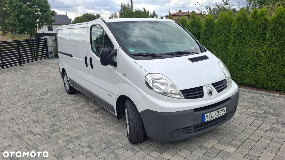 Renault Trafic - 12