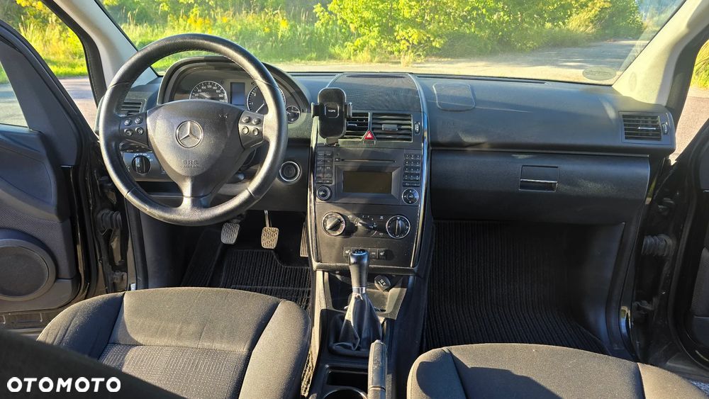 Mercedes-Benz Klasa A 160 BlueEFFICIENCY Elegance - 33
