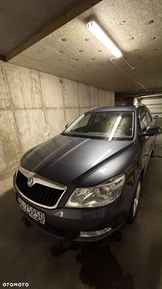 Skoda Octavia 1.4 TSI Ambition DSG - 2