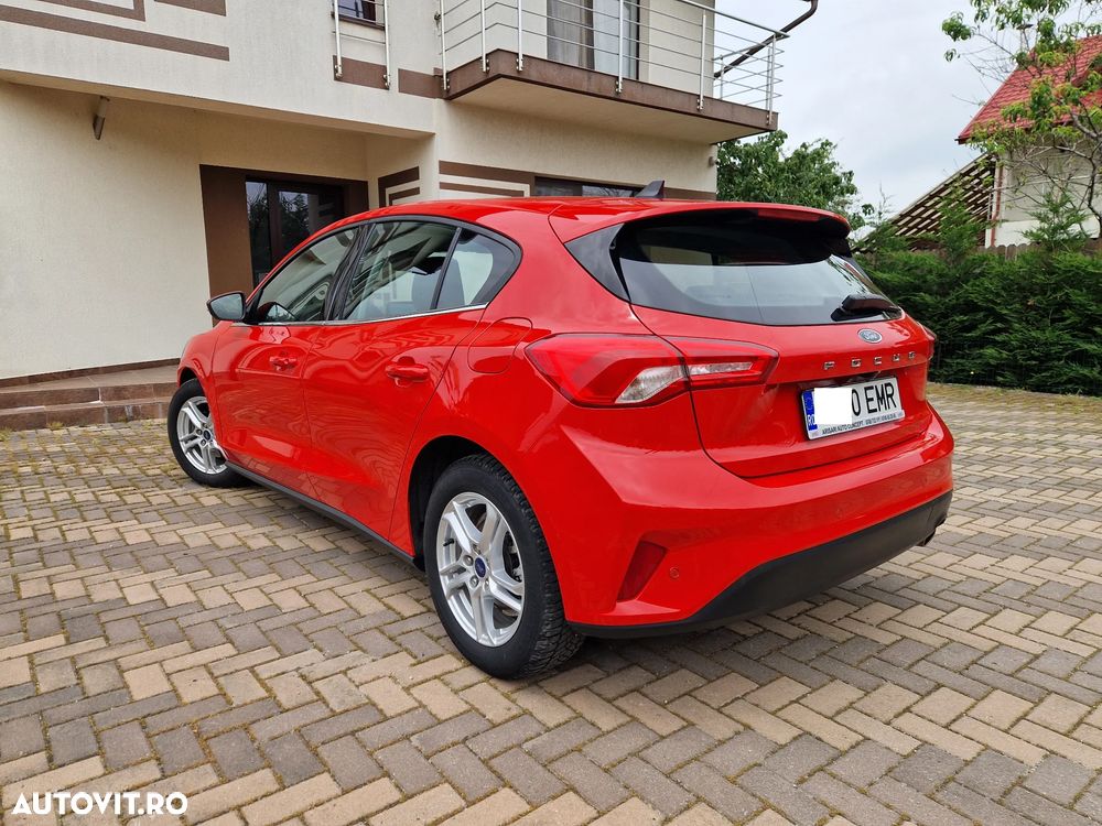 Ford Focus 1.0 EcoBoost Titanium - 3