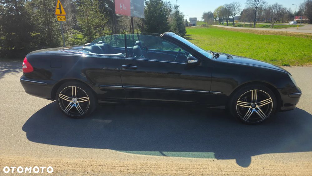 Mercedes-Benz CLK 320 - 4