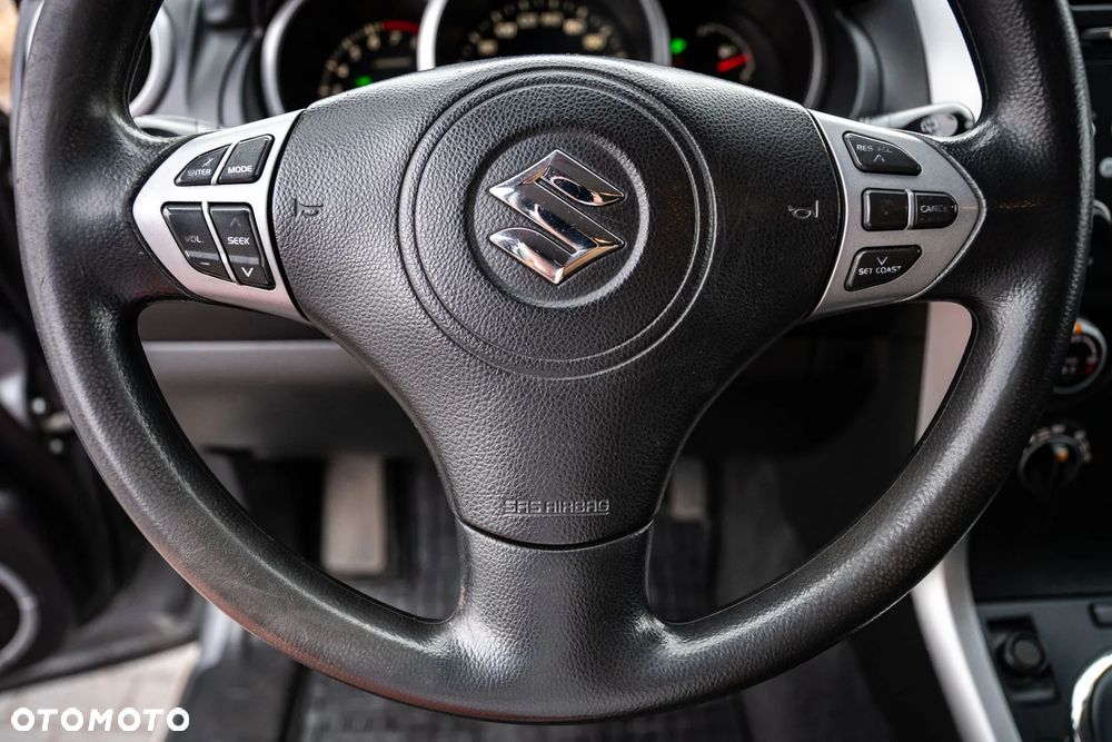 Suzuki Grand Vitara 2.0 Automatik Comfort + - 16