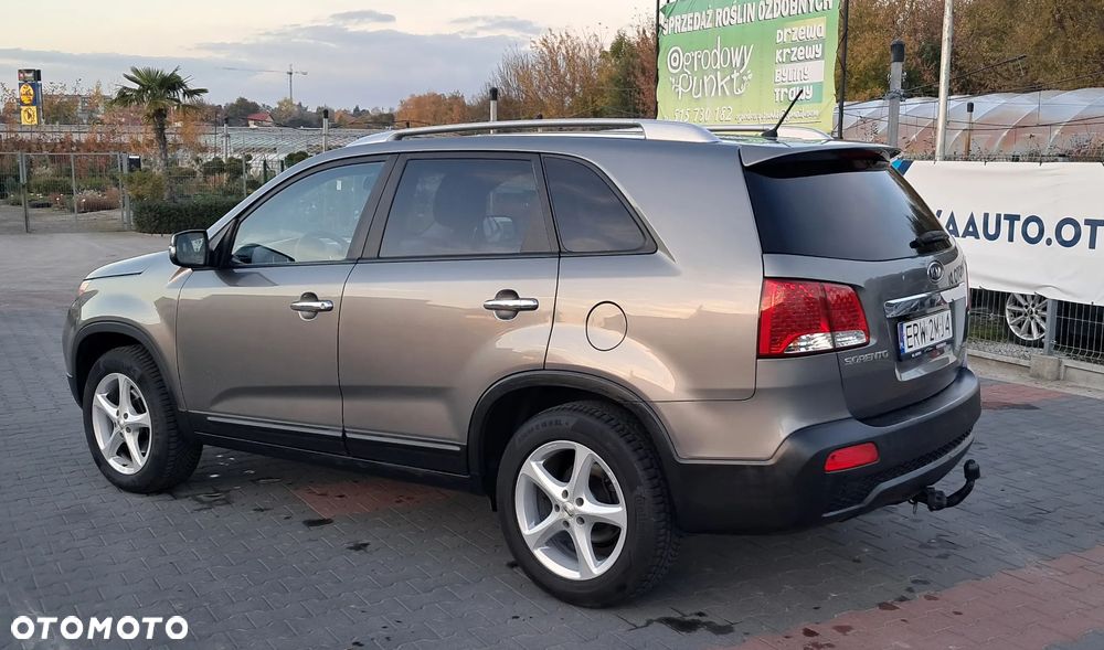 Kia Sorento 2.4 CVVT Attract - 3