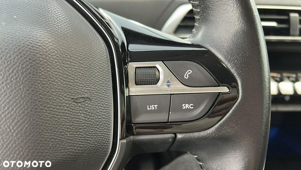 Peugeot 3008 - 22