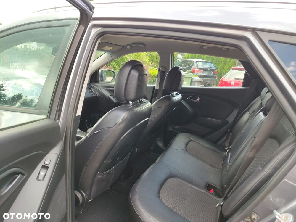 Hyundai ix35 2.0 CRDi 4WD Automatik Premium - 11