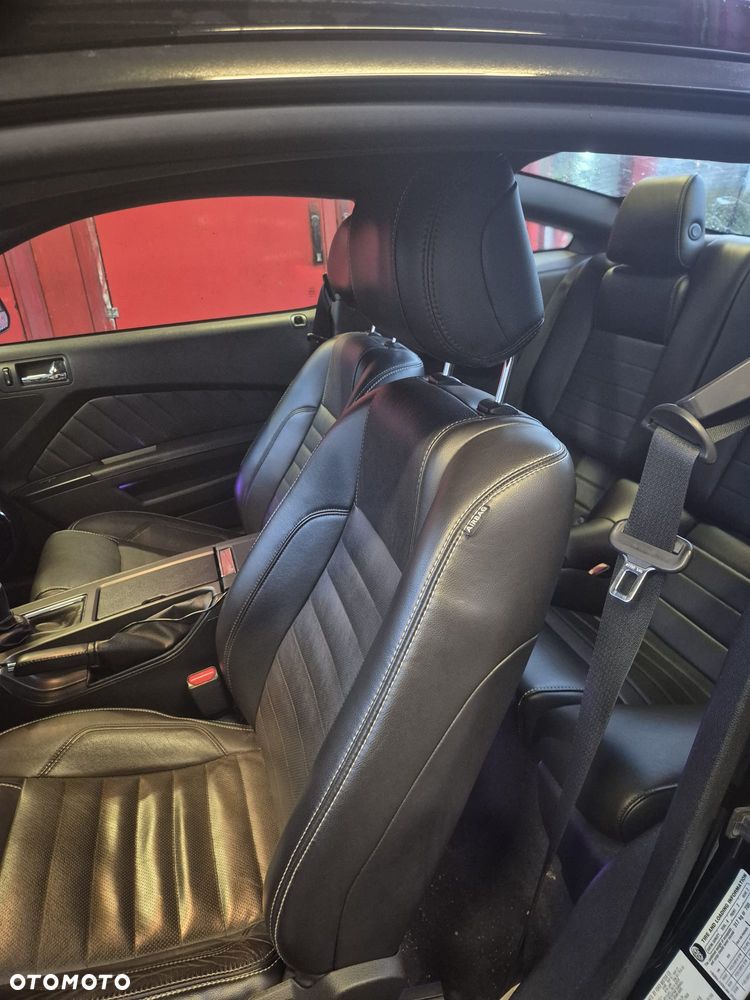 Ford Mustang 5.0 V8 GT - 11