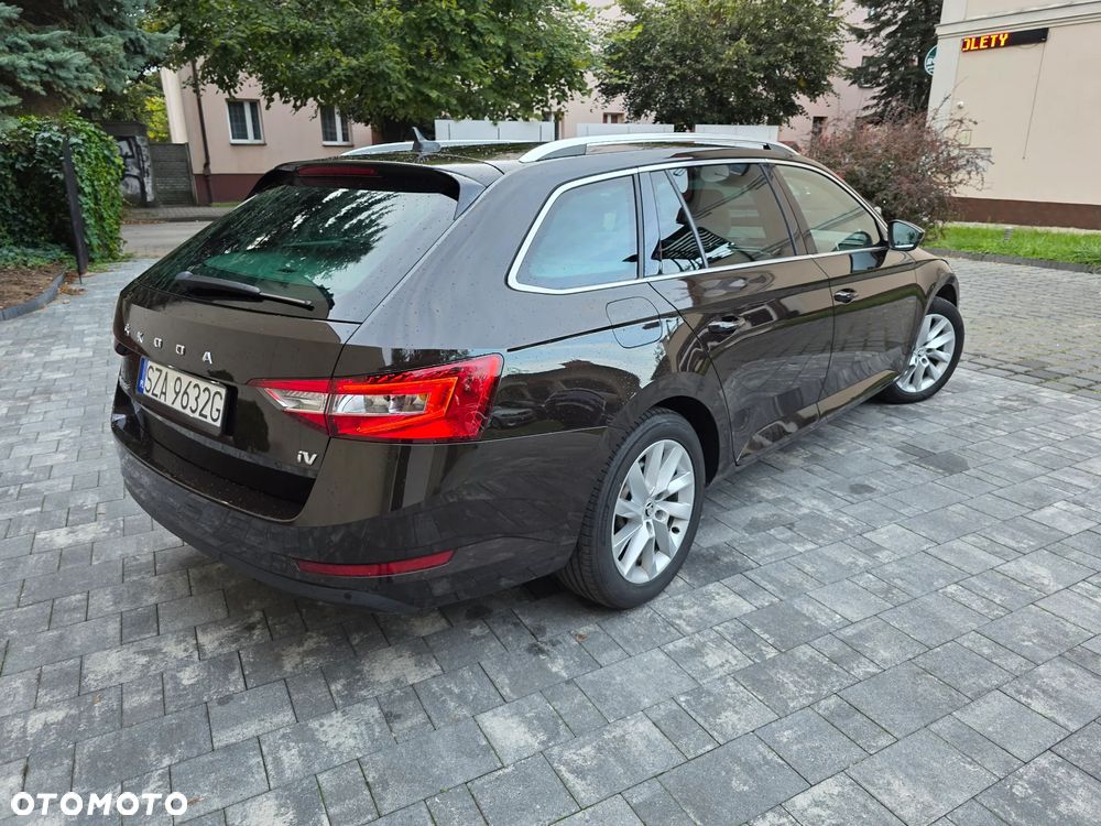 Skoda Superb 1.4 TSI Plug-In Hybrid Style DSG - 5