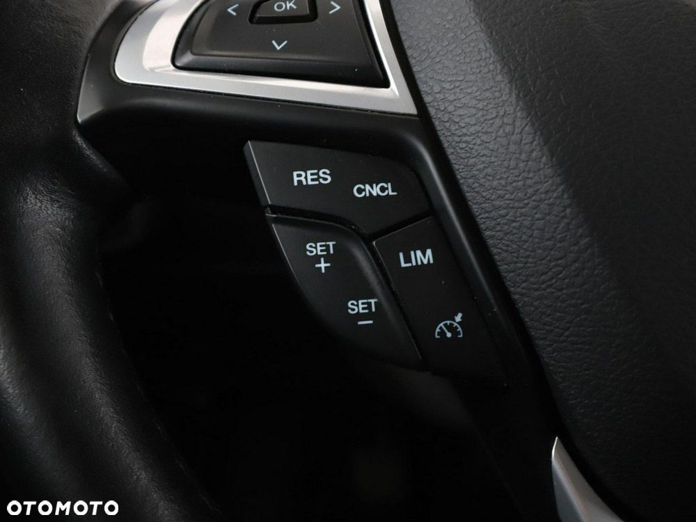 Ford Mondeo 2.0 EcoBlue Business Edition - 34