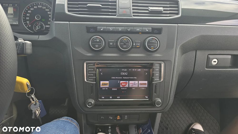 Volkswagen Caddy 2.0 TDI Highline 4Motion DSG - 16