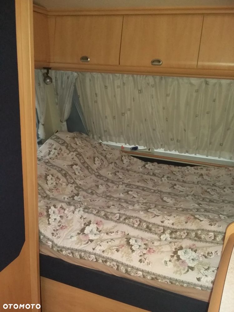 Hobby De Luxe 440 - 17