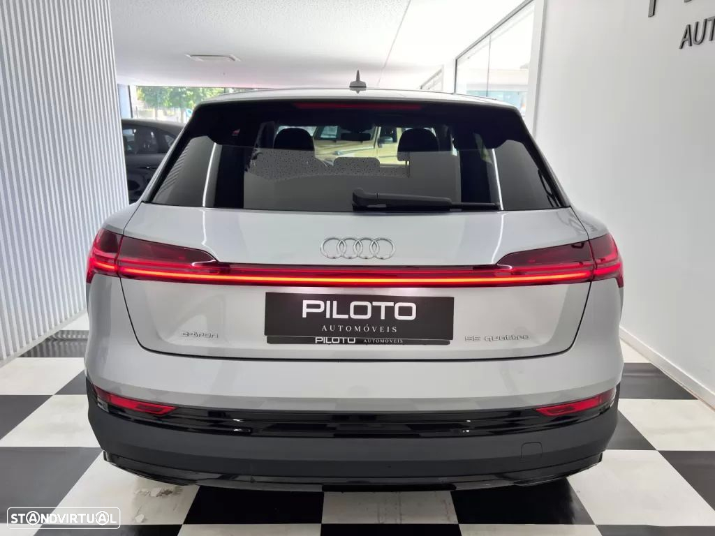 Audi e-tron 55 quattro Advanced - 10
