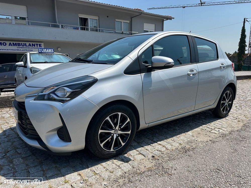 Toyota Yaris 1.0 VVT-i Exclusive - 1