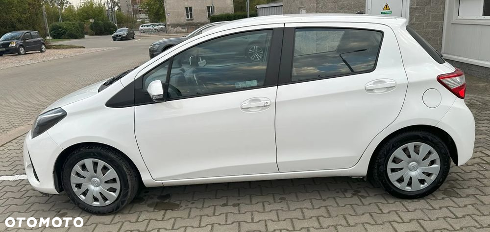 Toyota Yaris 1.5 Active - 2