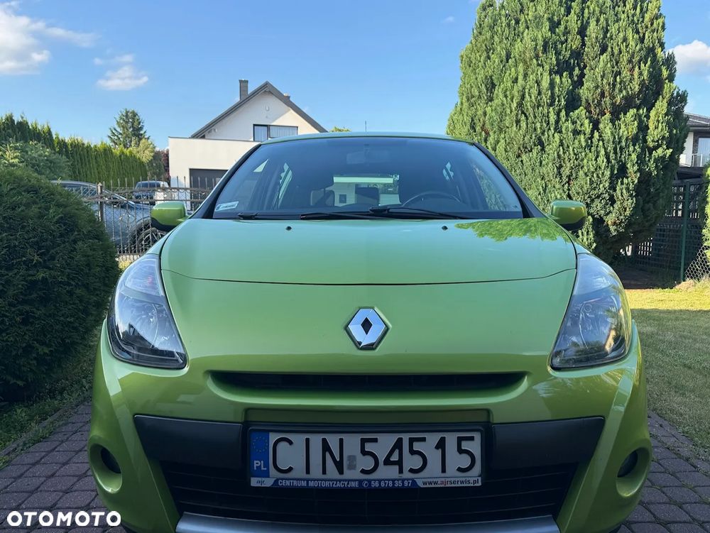 Renault Clio - 9