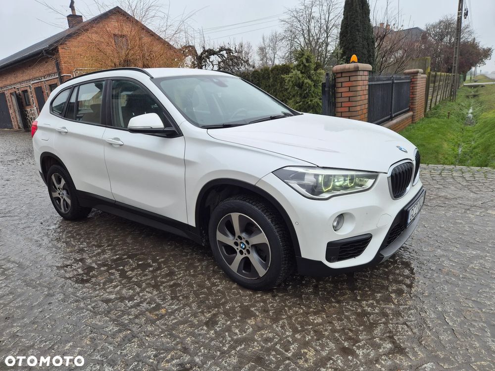 BMW X1 sDrive18d - 9