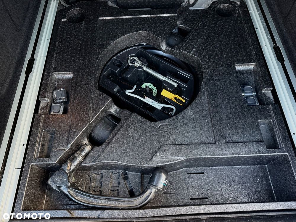 Peugeot 308 - 36