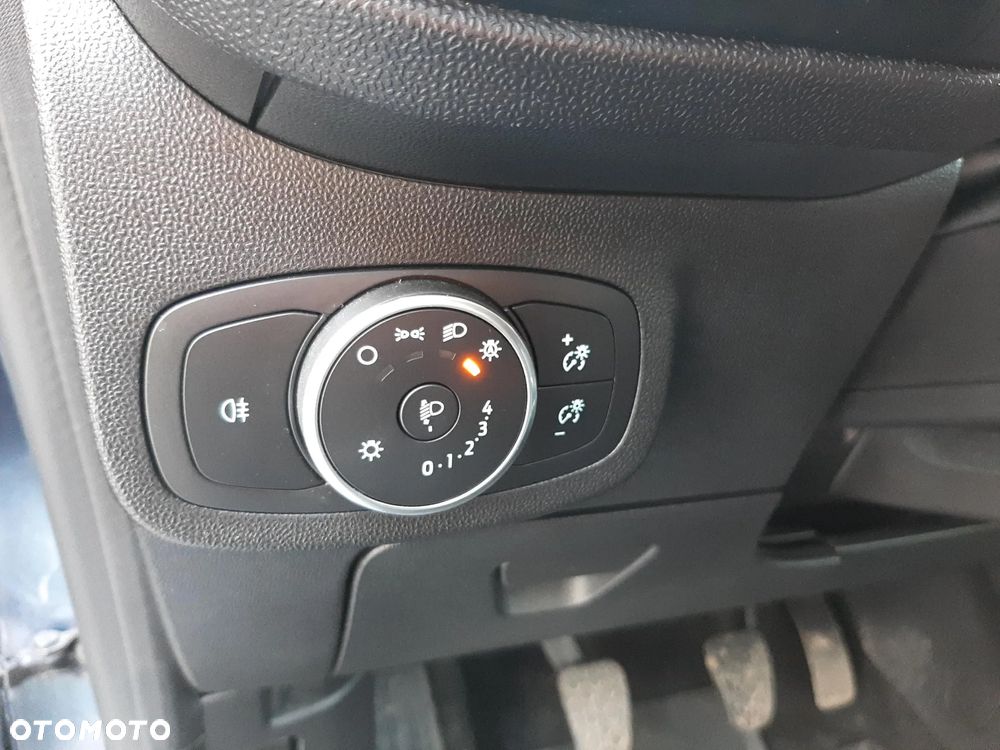 Ford Fiesta 1.1 Trend - 12