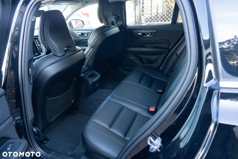 Volvo V60 D3 Geartronic Inscription - 11