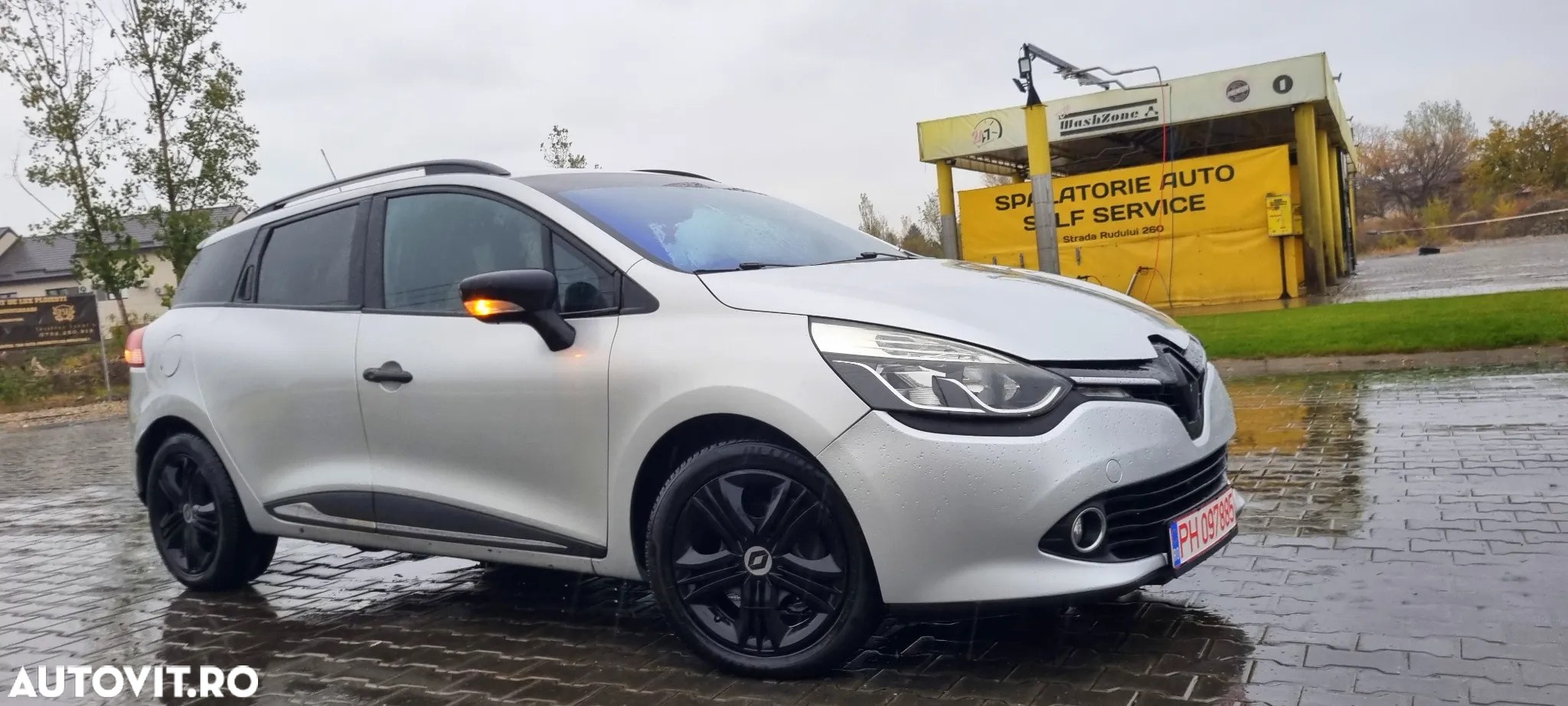 Renault Clio - 14