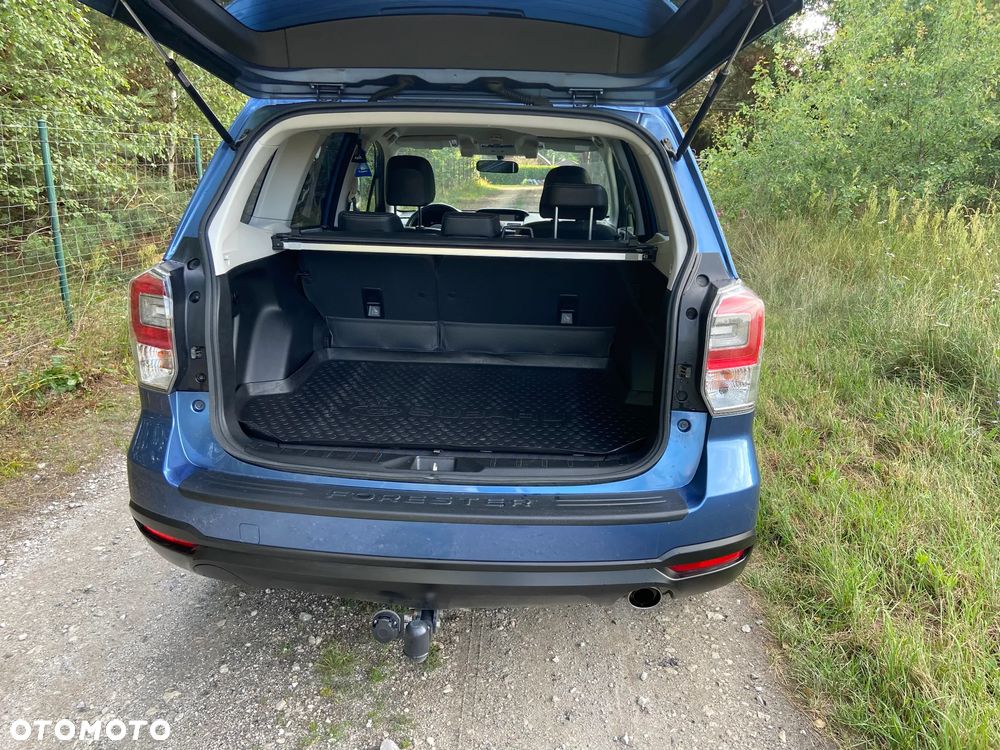 Subaru Forester 2.0 i Exclusive (EyeSight) Lineartronic - 11