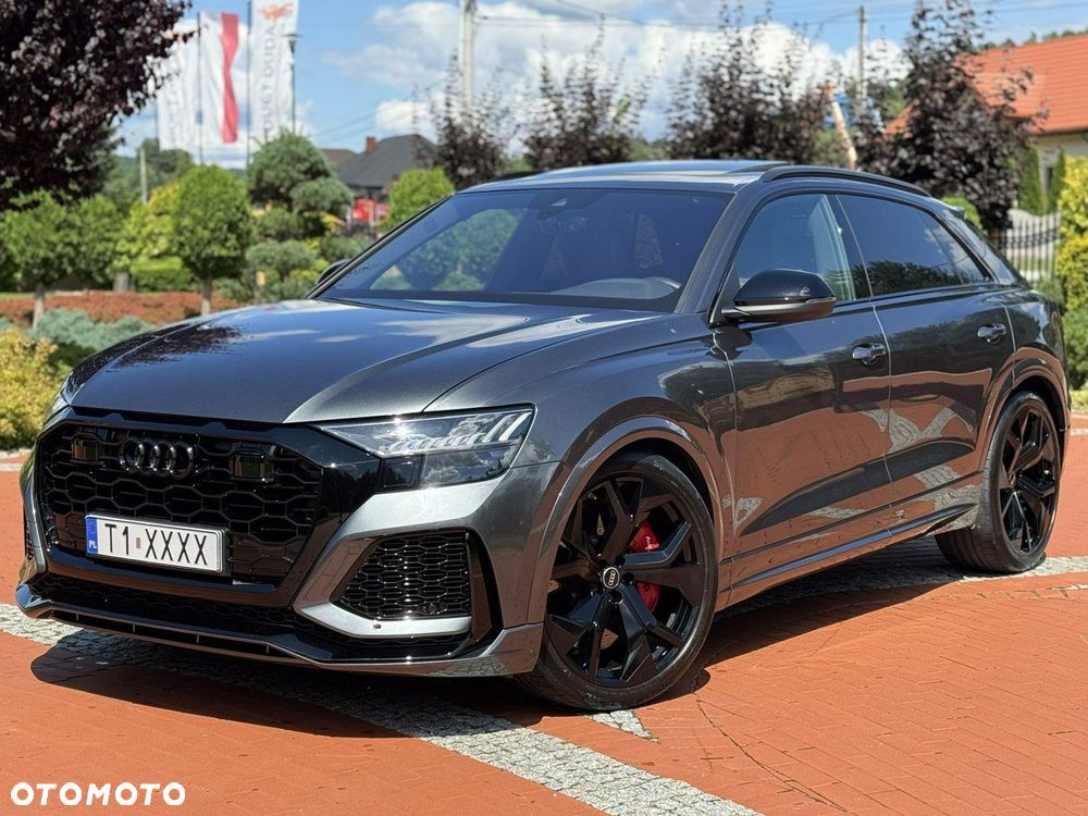 Audi RS Q8 - 5