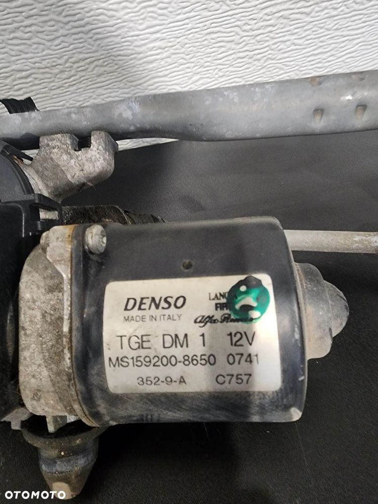 Fiat 500 mechanizm wycieraczek z silnikiem stan BDB - 2