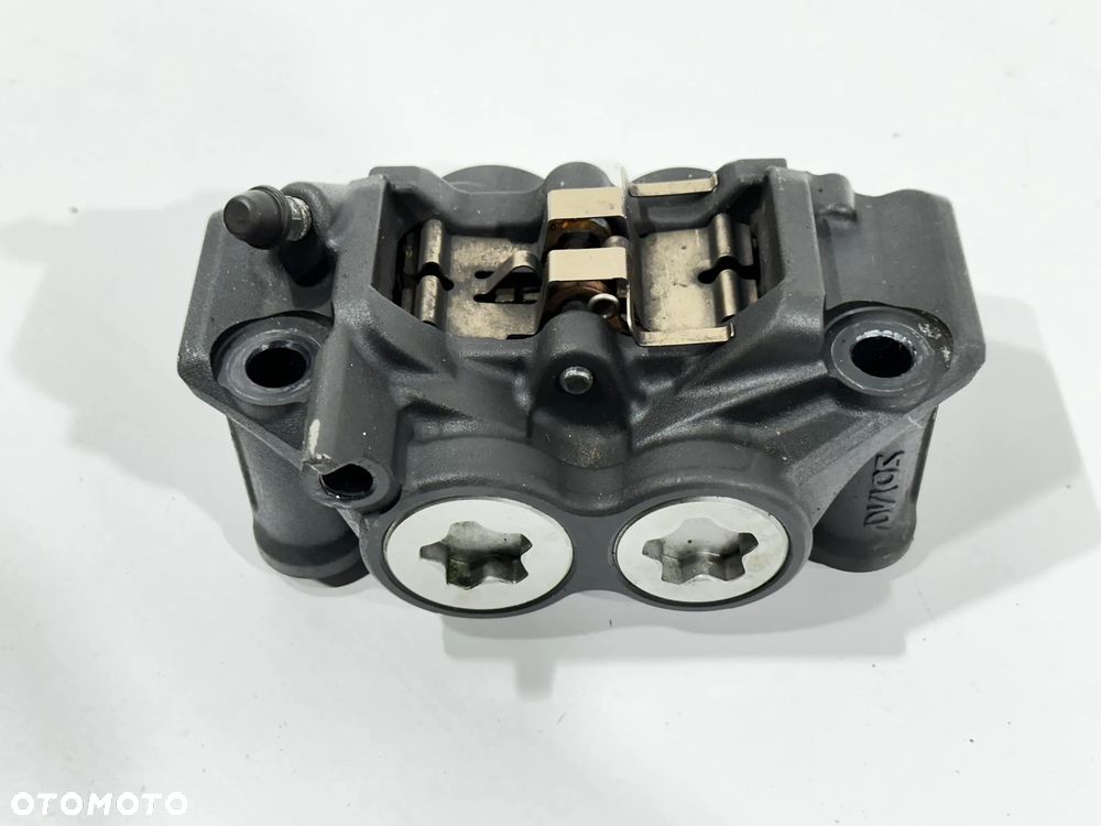 Zacisk hamulca przód Yamaha T-Max 560 530 20-23r - 3