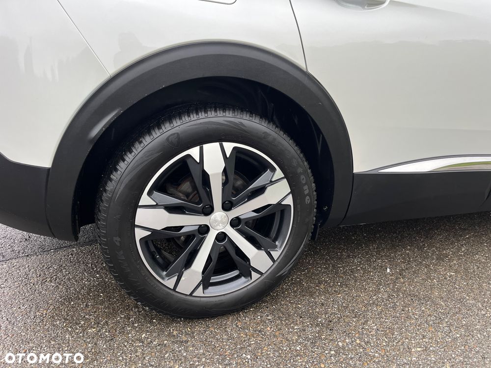 Peugeot 3008 1.5 BlueHDi GT S&S - 40