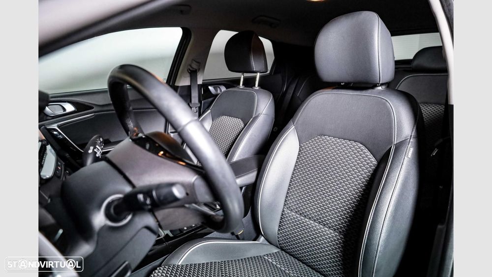 Kia XCeed 1.0 T-GDI Tech - 17