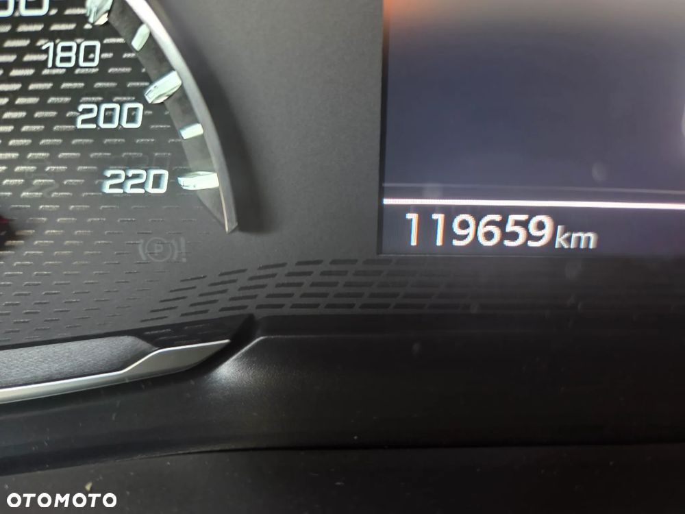 Peugeot 2008 BlueHDi 110 Active - 23