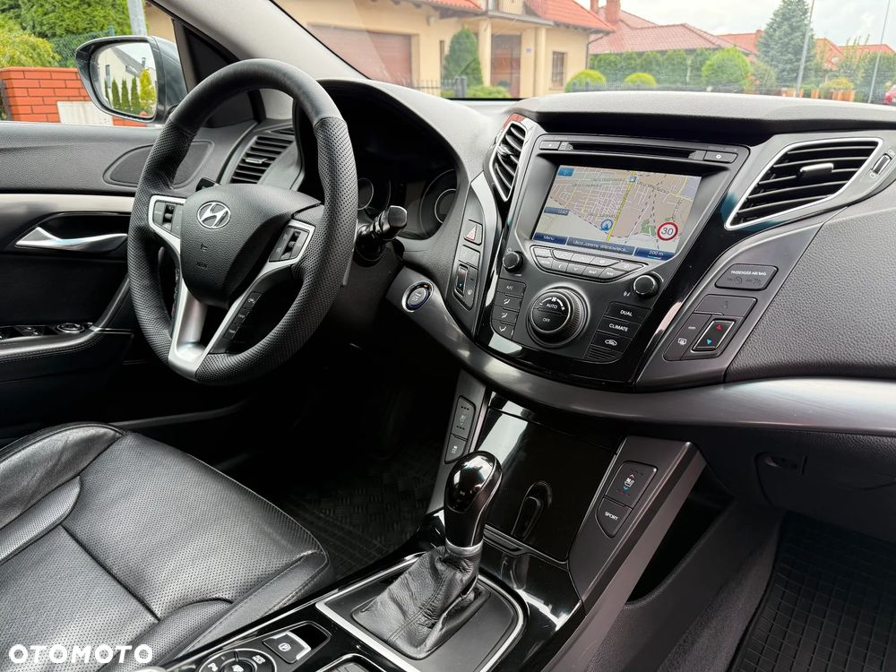 Hyundai i40 2.0 GDI Premium - 26