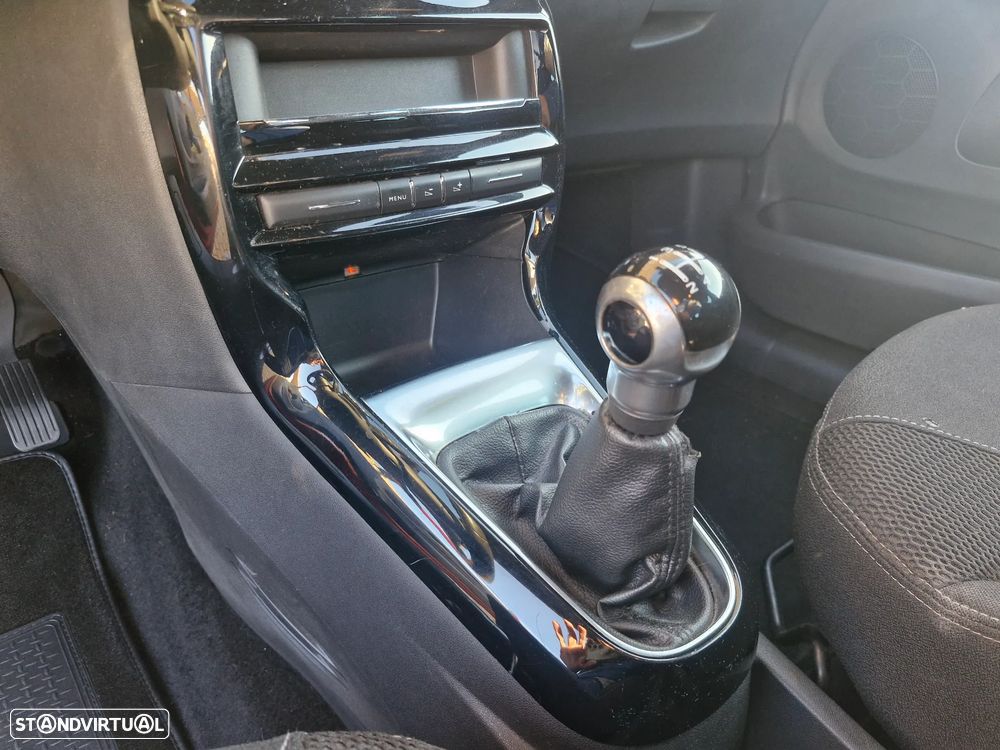 DS DS3 BlueHDi 100 SoChic - 12