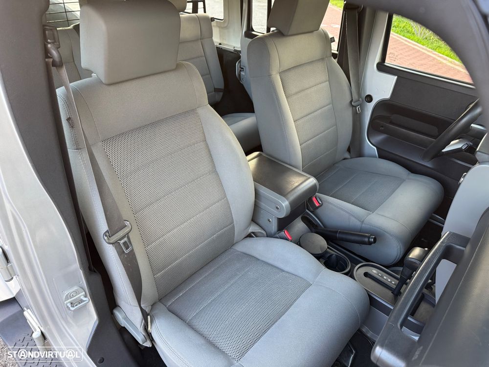 Jeep Wrangler Unlimited 2.8 CRD ATX Sahara - 24