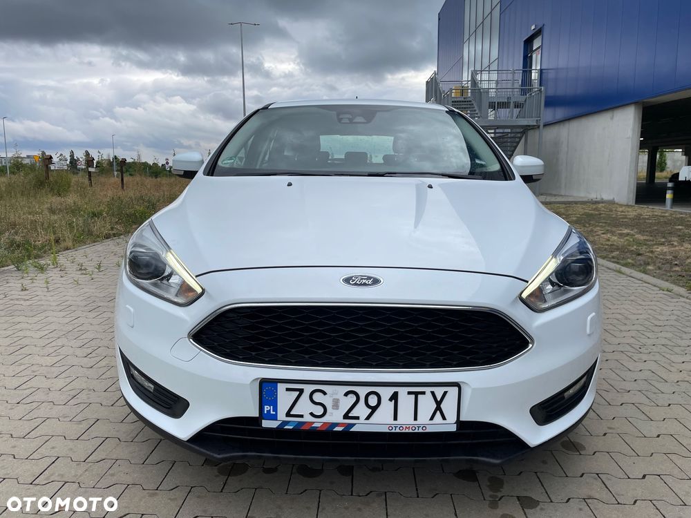 Ford Focus 1.0 EcoBoost Start-Stopp-System TREND - 11
