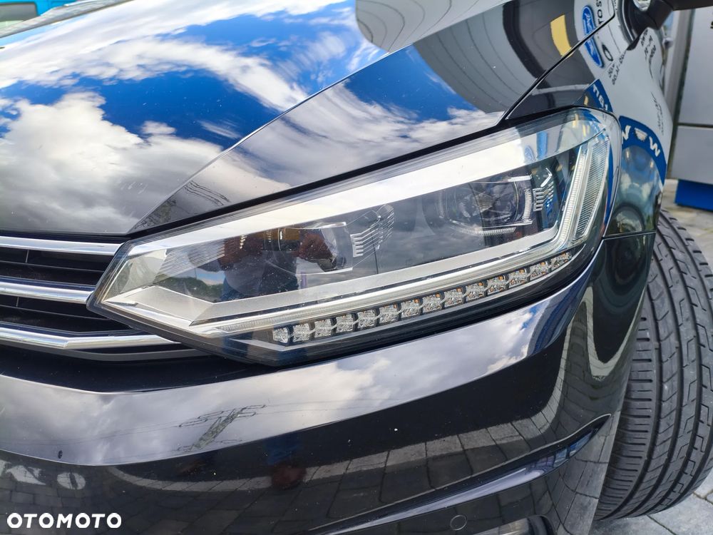 Volkswagen Touran 2.0 TDI BMT Highline DSG - 34
